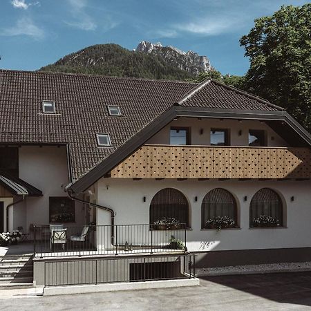 Apartments And Rooms Kaja Kranjska Gora Luaran gambar